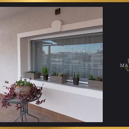 Maison De Luxx A1 *